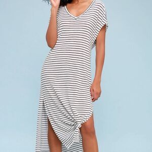 Amuse Society Basic black and White Knotted MIDI Dress